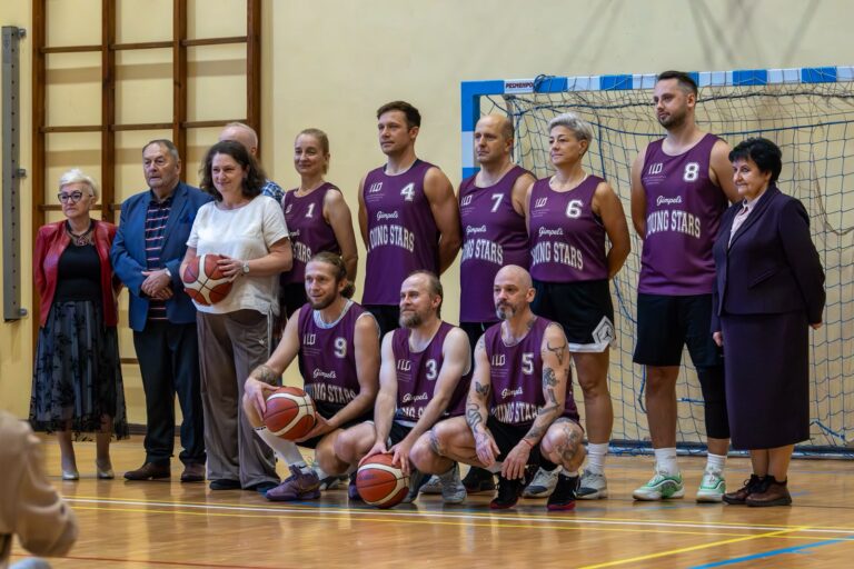 Koszykarskie spotkanie pokoleń z okazji 160-lecia Gimpla w Wadowicach